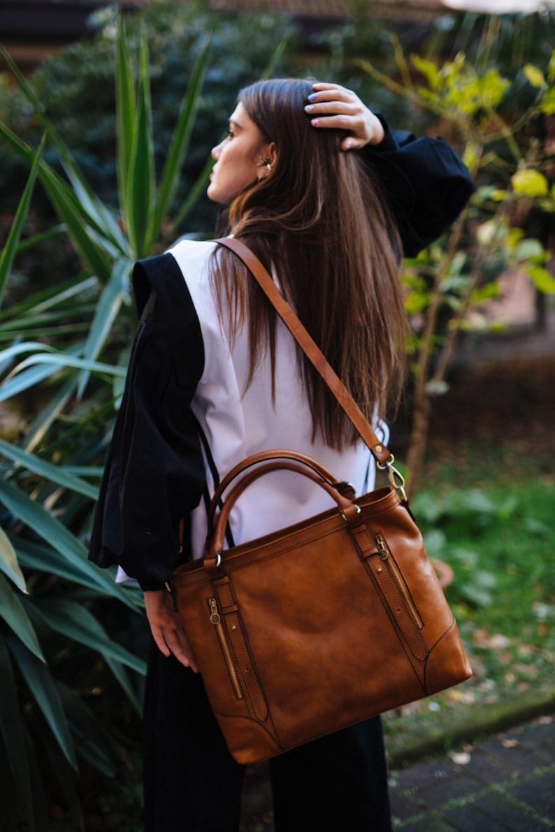 Women's Handbag and Shoulder Bags