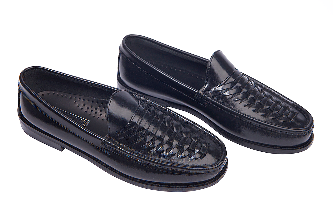Supreme Leather  Woven Leather Loafer – Black