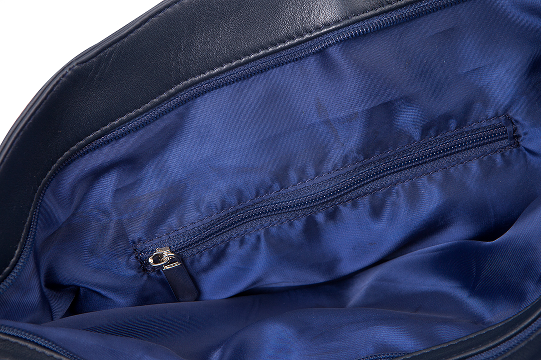 Women's Classic Lambskin Leather Tote Bag